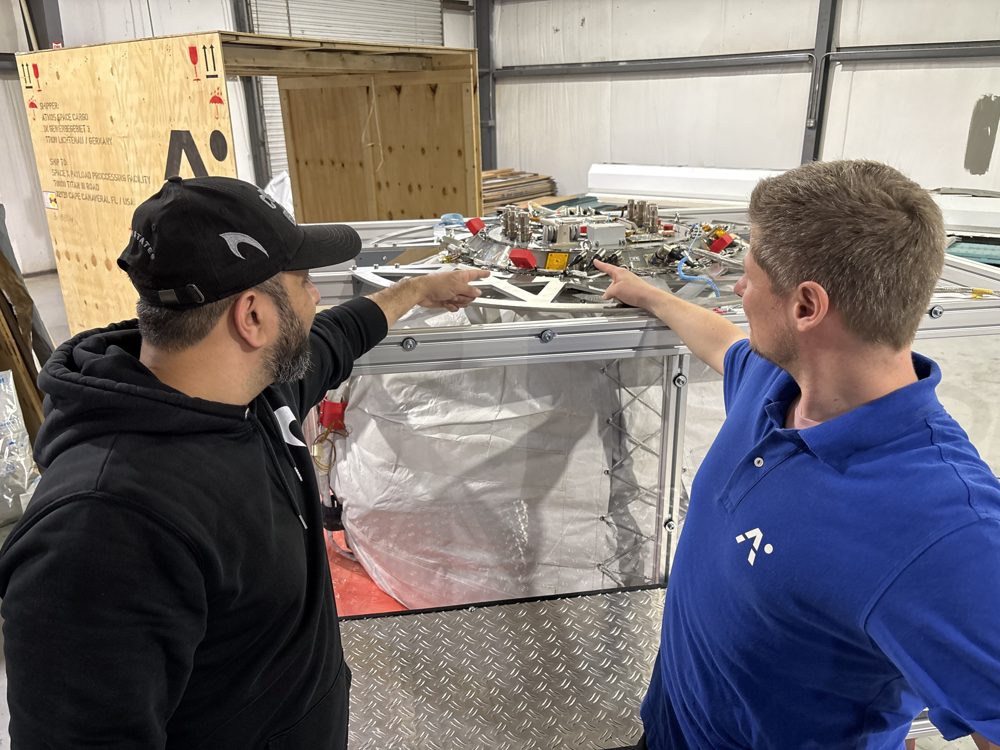 Preparing the Cosmic Kiss payload before launch